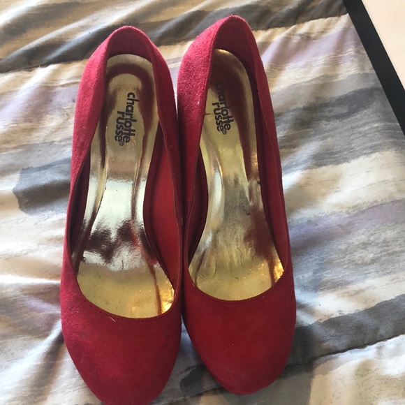 Heels - Picture 2 of 2